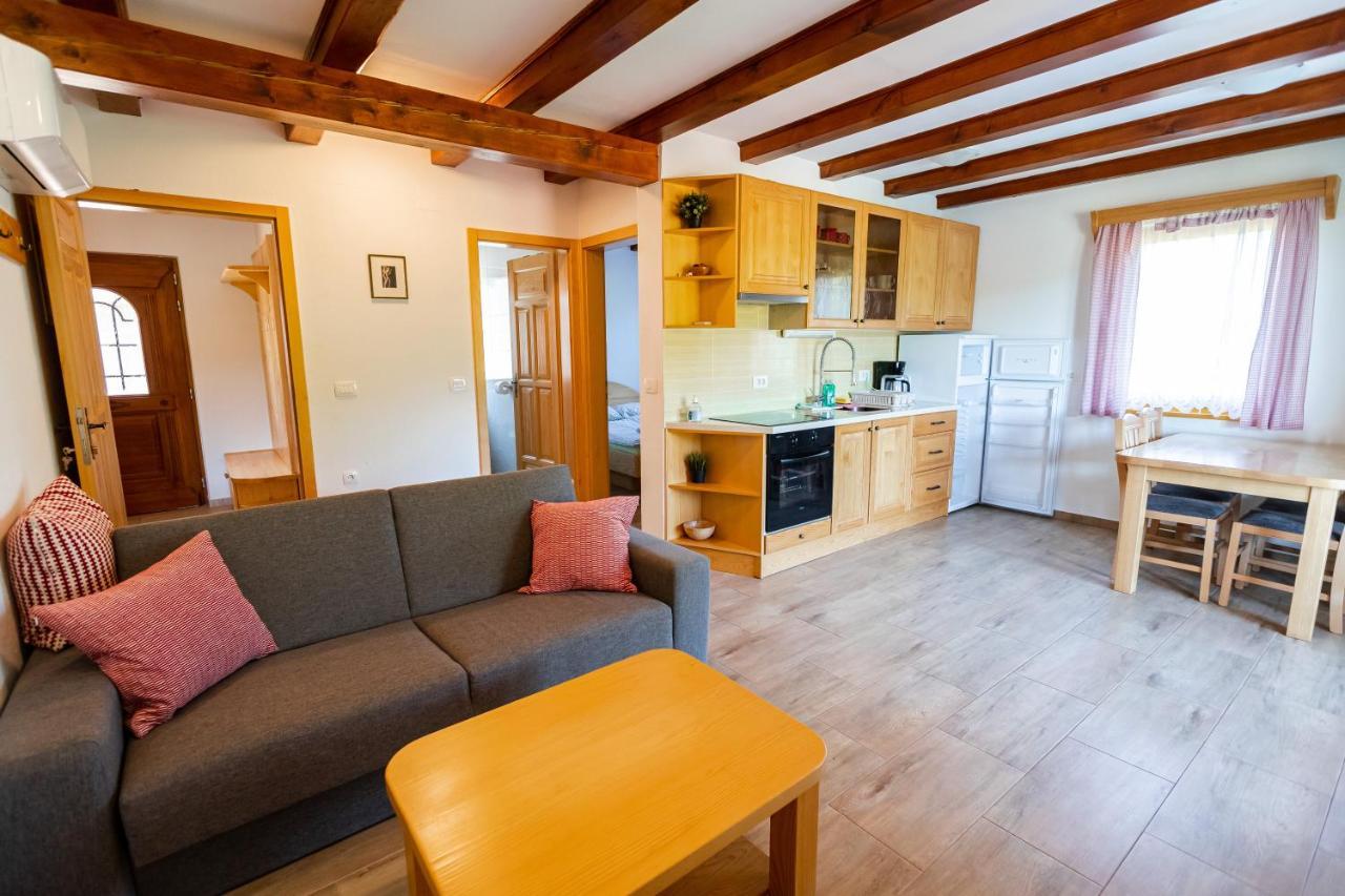 Lahinja & Kolpa River Apartments متليكا المظهر الخارجي الصورة