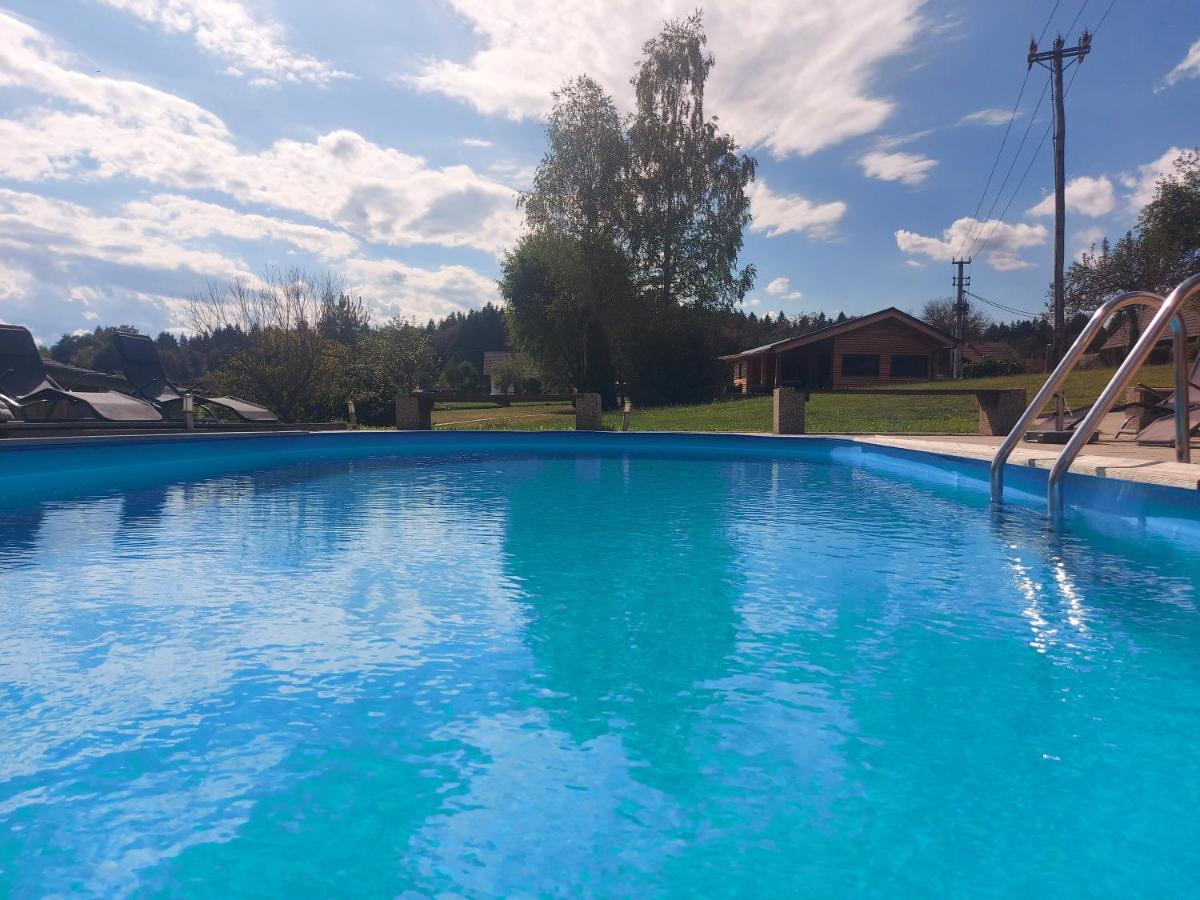 Lahinja & Kolpa River Apartments متليكا المظهر الخارجي الصورة